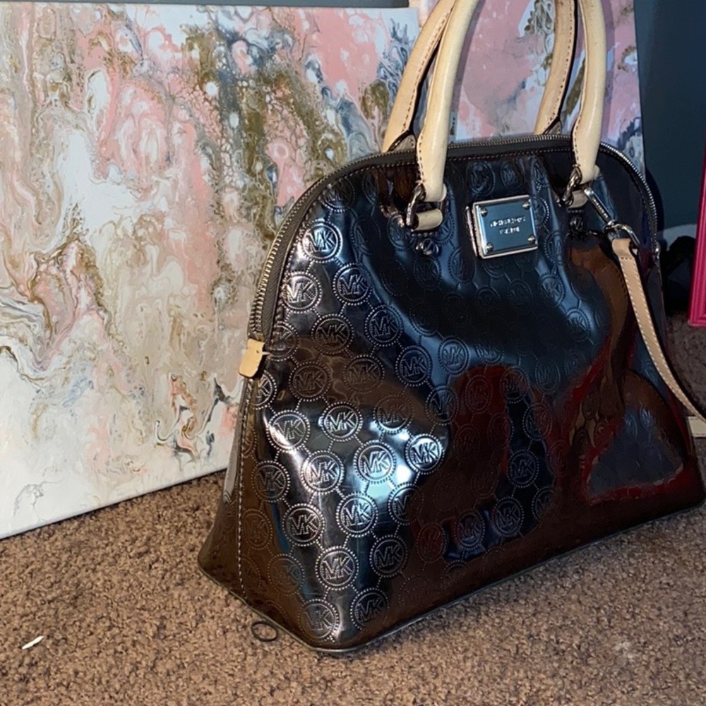 Authentic Michael Kors purse